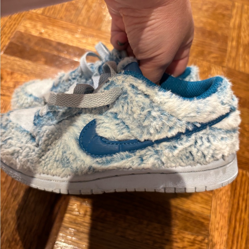 Nike Kids Fuzzy Blue and White Sneakers
